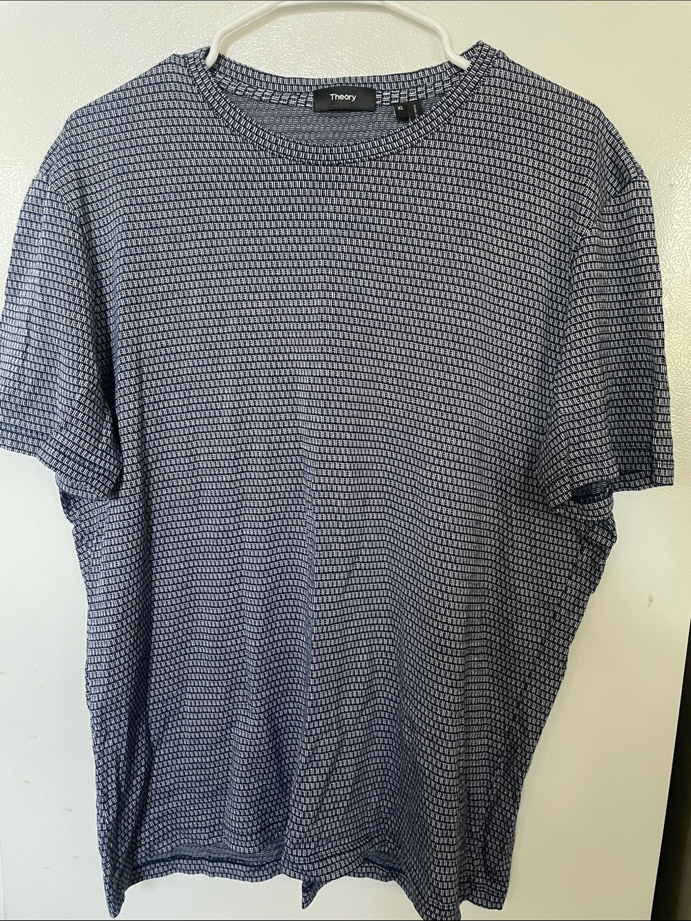 Theory XL Navy and White Grid-Pattern Sturdy Soft Short Sleeve Top